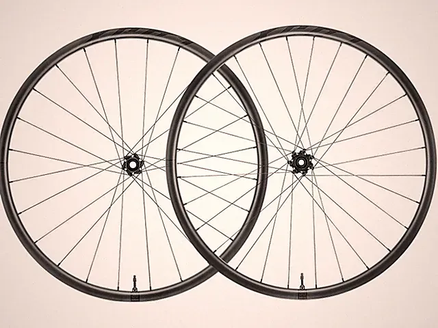Brand New 2023 Giant XCR 1 29 Carbon Wheelset 29 inch + Maxxis Rekon Tyres+Rotor