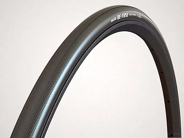 Re-Fuse - 700x32 - Road Bike Tire, Dual Compound, Tubeless Ready